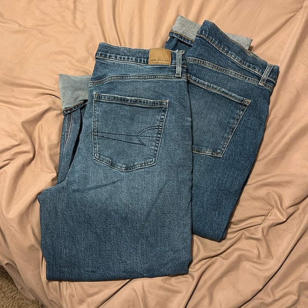 BUNDLE OF MOM/STRAIGHT LEG JEANS